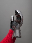 L'intérieur des gants médiévaux avec le pouce masqué d'Armstreet