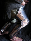 Jambières et cnémides armure médiévale d'ArmStreet