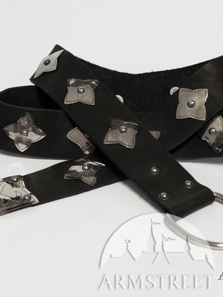 Ceinture noire médiévale de chevalier