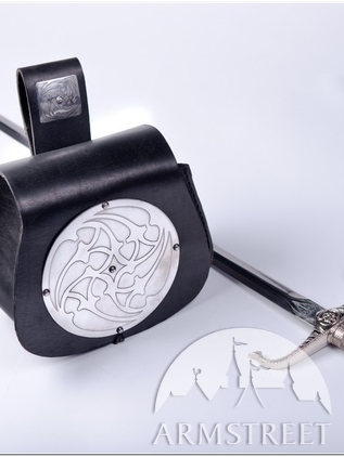 Le « Sac de guerre » grand médiéval avec le motif celtique