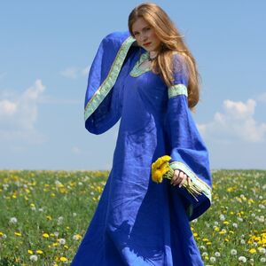 Bliaud robe médiéval « Maîtresse des collines » ArmStreet
