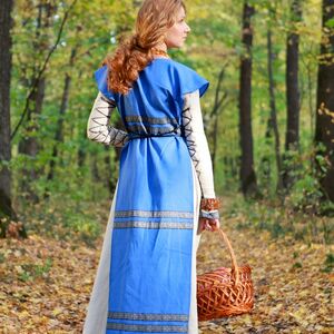 Costume médiéval de robe et surcot en lin « Janet ensoleillée »-06