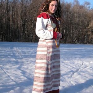 La robe viking avec toge « Fille des fjords » ArmStreet