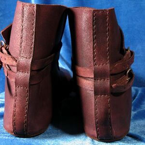 Chaussures plans médiévaux en cuir avec les boucles ArmStreet