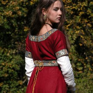 La robe franque médiévale avec la sous robe ArmStreet