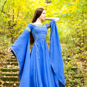 Robe médiévale en lin « Dame du Lac » d'ArmStreet