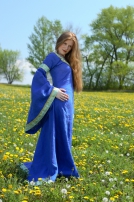 Bliaud robe médiéval « Maîtresse des collines »