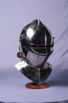 Casque armet exclusif fonctionnel