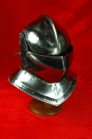 Casque armet exclusif fonctionnel