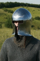 Casque médiéval barbute du combat