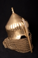 Le casque galvanisé de titane du type turban persan