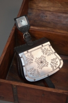Le sac de guerre grand médiéval avec le motif occidental