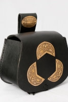 Sac de guerre médiéval avec le motif décapé en laiton