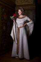 Tunique robe médiévale en lin naturel Anne de Kiev