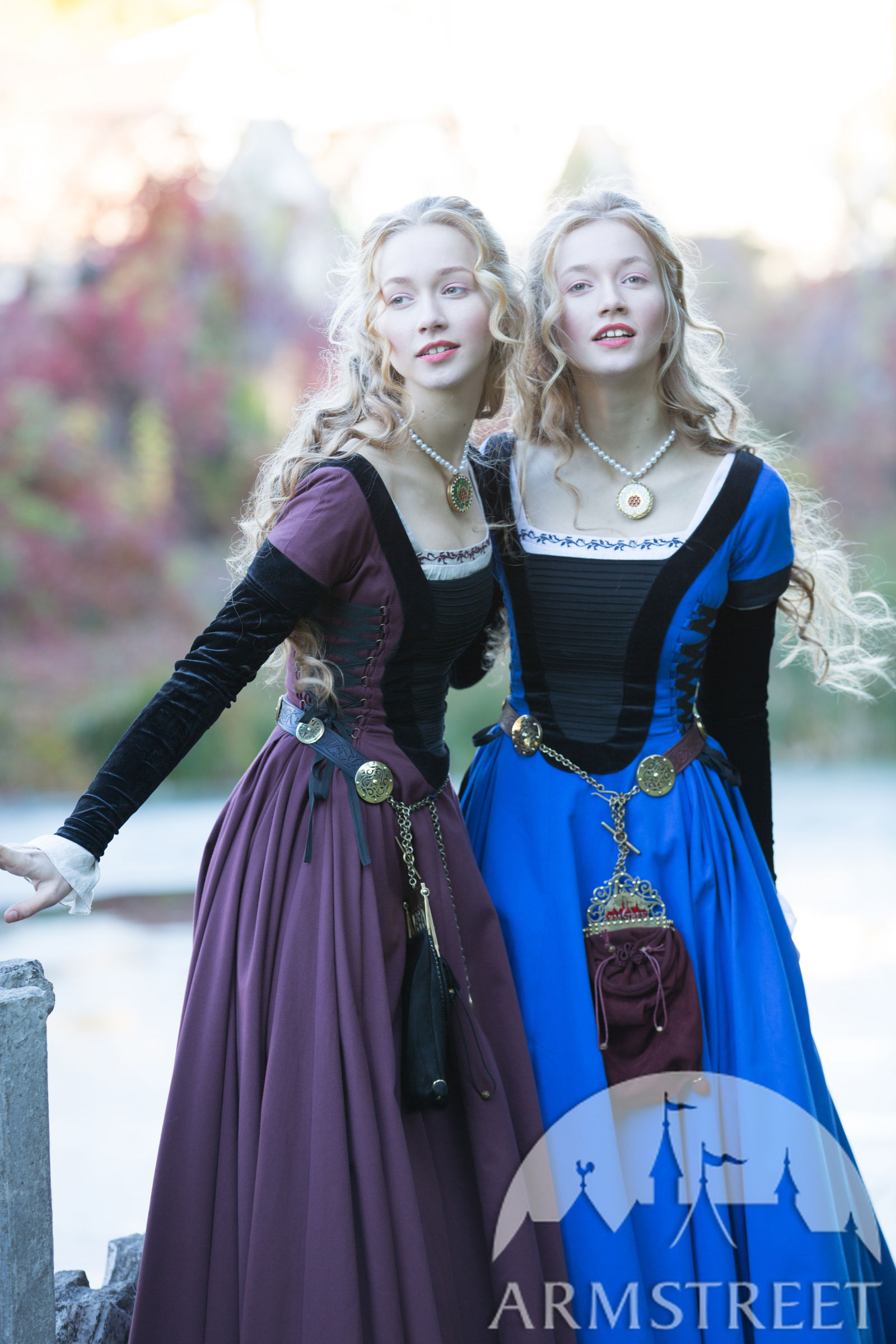 Robe Médiévale Renaissance Femme – Corset Ajusté, Manches Bouffantes, épaules Dénudées – Style Vintage, Gothique, Cottagecore – Pour Fête, Mariage, Cosplay