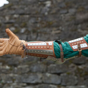 Armure des bras médiévale en planches «Chien de Guerre»
