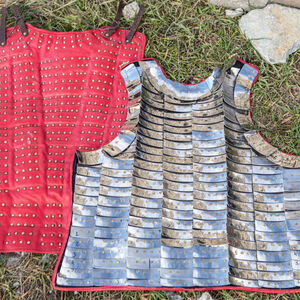 Brigandine médiévale en cuir « Oiseau de Proie »