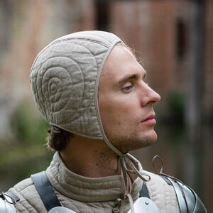 Cale cagoule matelassée et cousue sous-armure protection de la tête