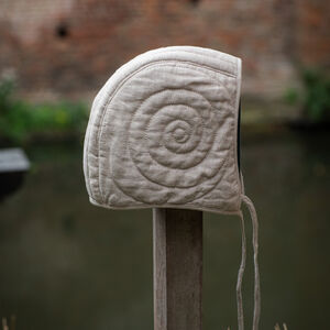 Cale cagoule matelassée et cousue sous-armure protection de la tête