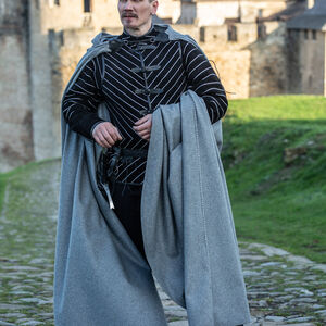 Cape en laine grise « Le Loup Noir » LARP GN