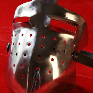 Casque médiéval bassinet « klappvisor » ArmStreet