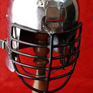 Casque médiéval bassinet « grillagée » ArmStreet