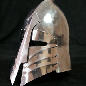 Casque médiéval barbute fantastique ArmStreet