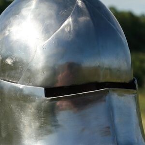 Casque salade médiévale avec le hausse-col ArmStreet