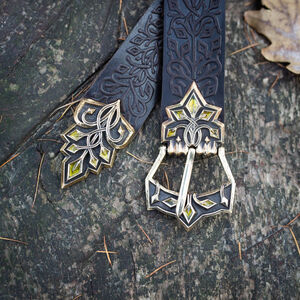 Ceinture en cuir gaufré avec boucle en laiton moulé et émail « Loup Noir »