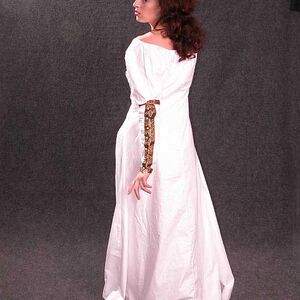 Chainse médiéval exclusif en batiste ArmStreet