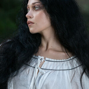 Chemise medieval