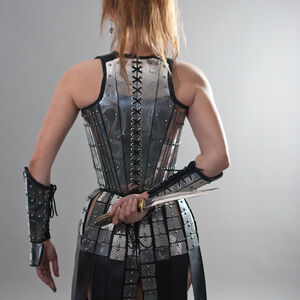 Сorset gravé armure fantastique fonctionnel de dame guerrière d'ArmStreet