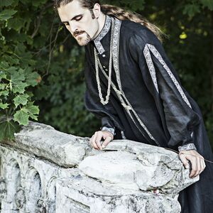 Acheter costume médiéval long pour homme