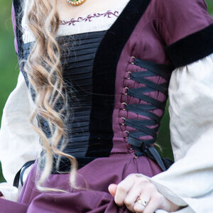 Costume "Mémoires de Renaissance": robe, chemise, tablier, coiffe