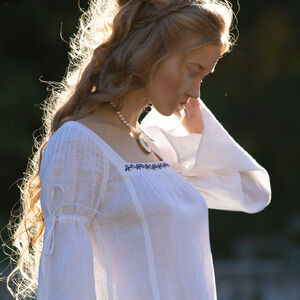 Costume "Mémoires de Renaissance": robe, chemise, tablier, coiffe