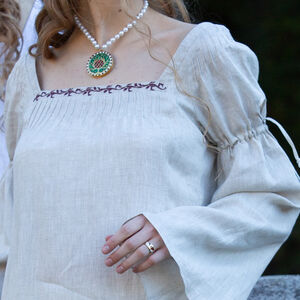 Costume "Mémoires de Renaissance": robe, chemise, tablier, coiffe