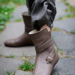 Demi-bottes médiévales en cuir « Chasseresse » à couture retournée