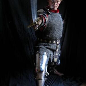 EXCLUSIVE LEG LEGS GREAVES ARMOR SET