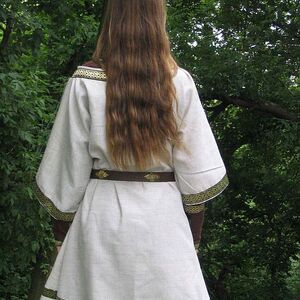 FLAX CHEMISE AND OVERTUNIC