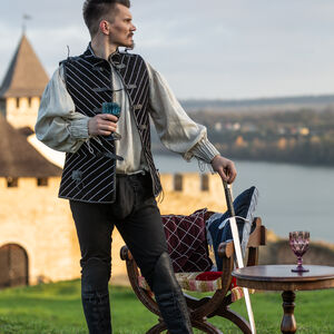 Gambison Sous-Armure Rembourré en Suède Noir « Le Loup Noir »-03