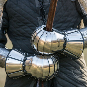 Gantelets armure de reconstitution médiévale
