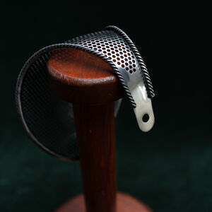 Garde perforée haute performance avec bordure par ArmStreet