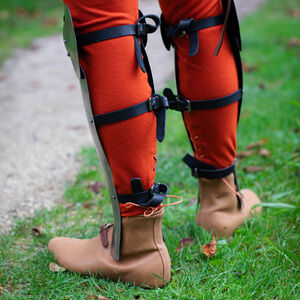 Grèves légères en acier à ressort avec genouillères "Chevalier des Bois" pour WMA AMHE Harnischfechten