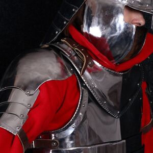 Ensemble d’armure de plaques du chevalier hussard polonais ArmStreet