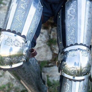 Jambières d’armure médiévale gravée « Chevalier de la Fortune »