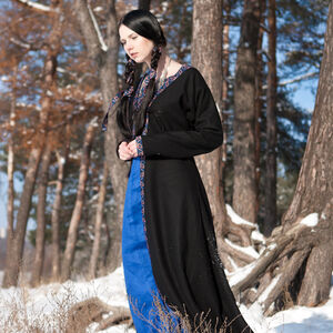 « Knyazhna Helga » robe médiévale en lin avec surcot et tunique d'ArmStreet