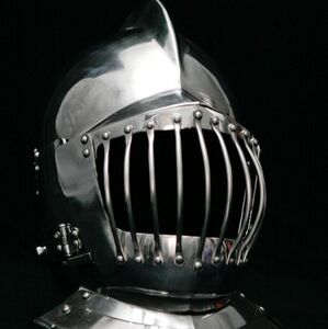 Vue de côté de bourguignotte avec le bargrill pour SCA d'ArmStreet