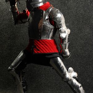 Armure de plaques de combat des chevaliers de l'Ouest du XIVème siècle ArmStreet