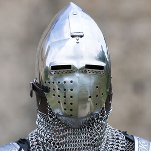 Le casque médiéval bassinet klappvisor