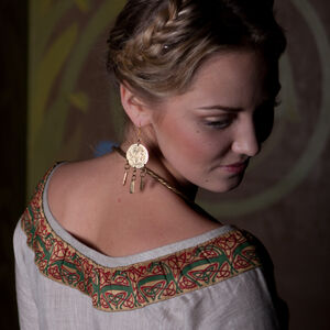 Boucles d'oreilles de style médiéval faites à la main en laiton d'ArmStreet